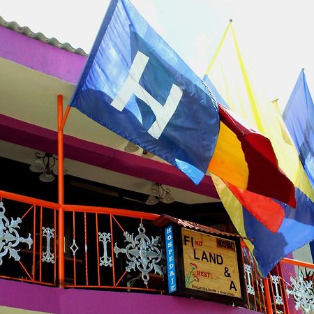 Find Land & A Rest Hotel Filandia Bagian luar foto