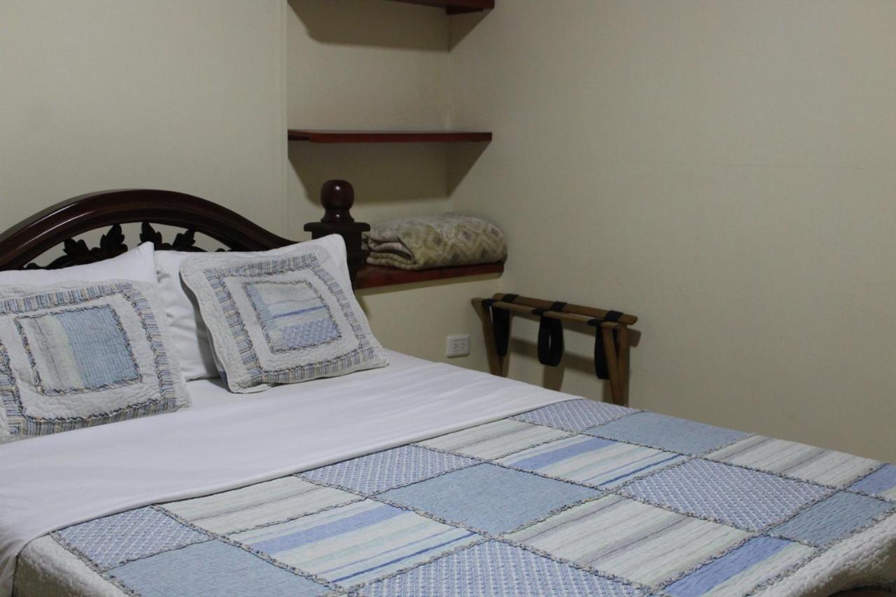 Find Land & A Rest Hotel Filandia Bagian luar foto