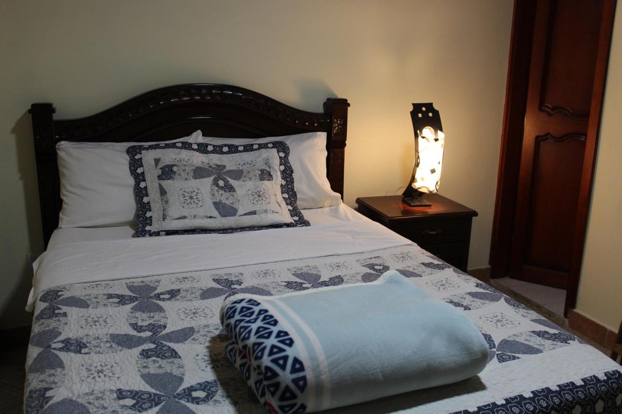 Find Land & A Rest Hotel Filandia Bagian luar foto